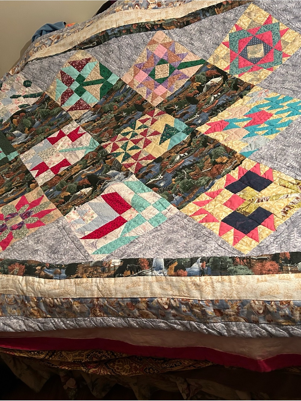 Vintage reversible patchwork cotton quilt 80”x62”